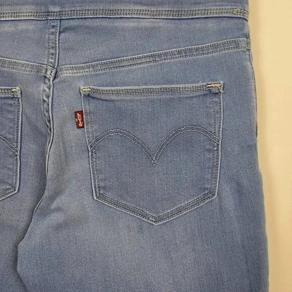 Levis High Rise Slim Leg Jeans Women Size 27 Light Wash Pull On Stretch - Picture 7 of 10